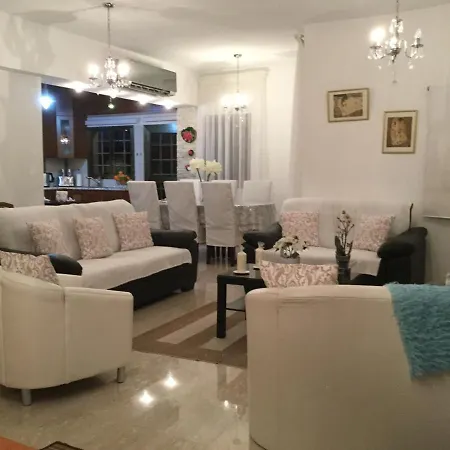 Nikola's House Nyaraló *