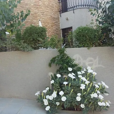 Nyaraló Nikola's House *