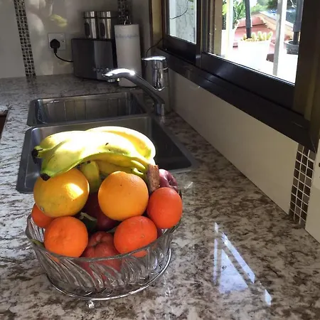 Nyaraló Nikola's House