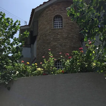 Nikola's House * リマソール